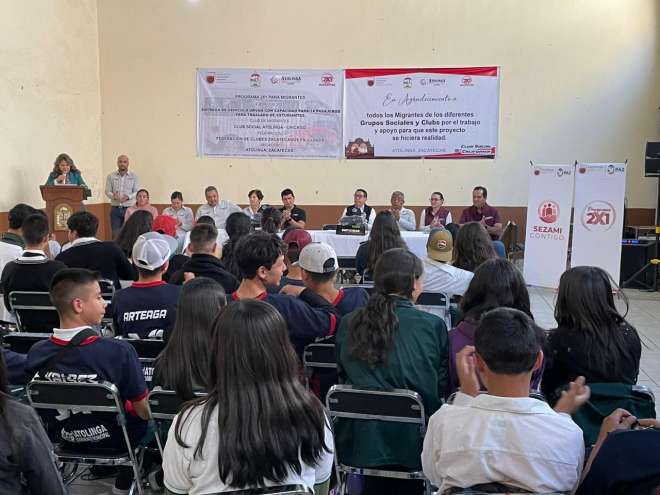 Entrega Gobierno de Zacatecas vehculo URVAN del Programa 21 para Migrantes, en Atolinga