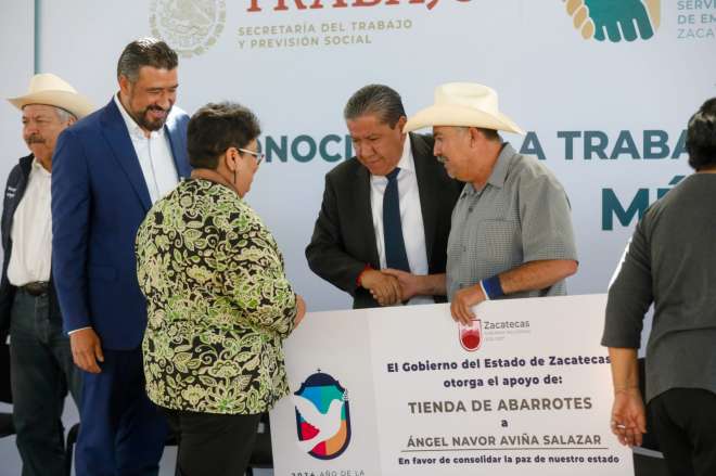 Apoya Gobernador David a trabajadores zacatecanos que obtuvieron empleo temporal en Canad
