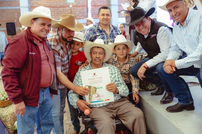 Impulsa David Monreal al campo zacatecano con ms de 500 mdp en apoyos a productores